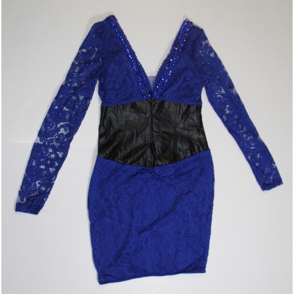 Floral Lace Bodice Solid Dress - Picture 3 of 11